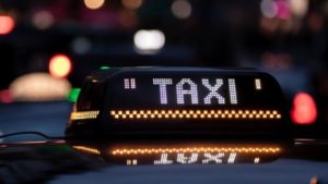 Licence taxi +véhicule à vendre