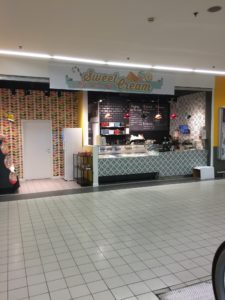 Commerces à vendre en Belgique - Annonces gratuites de qualité Magasin de gaufres et glaces à remettre à Woluwe Saint Lambert