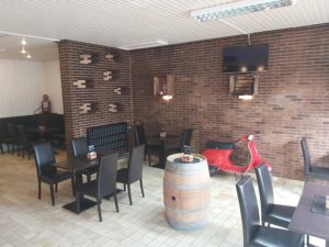 Commerces à vendre en Belgique - Annonces gratuites de qualité Remise de fond de commerce Taverne + habitation à Wanfercée-Baulet