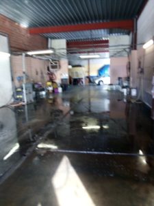 Commerces à vendre en Belgique - Annonces gratuites de qualité Carwash à la main région Courtrai