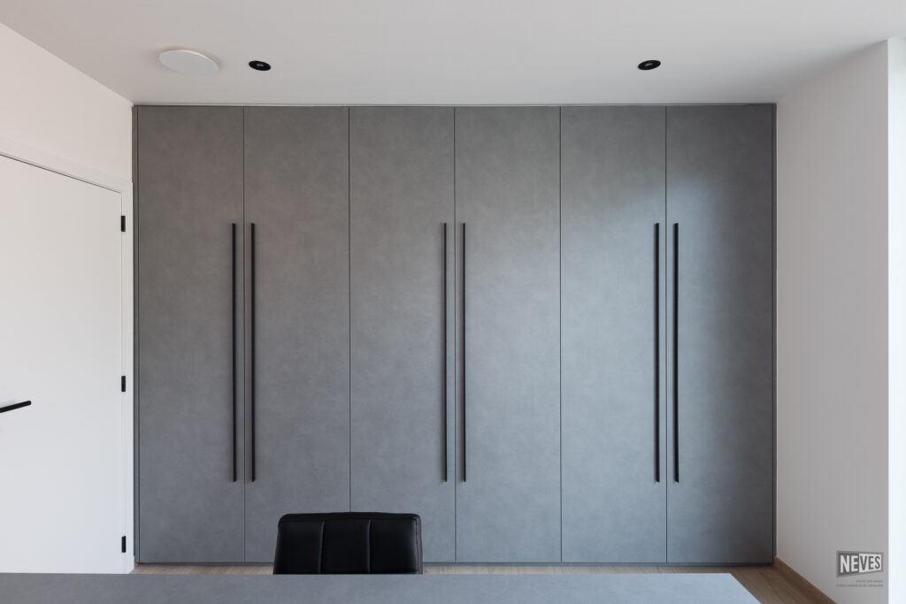 MEUBLES SUR MESURE